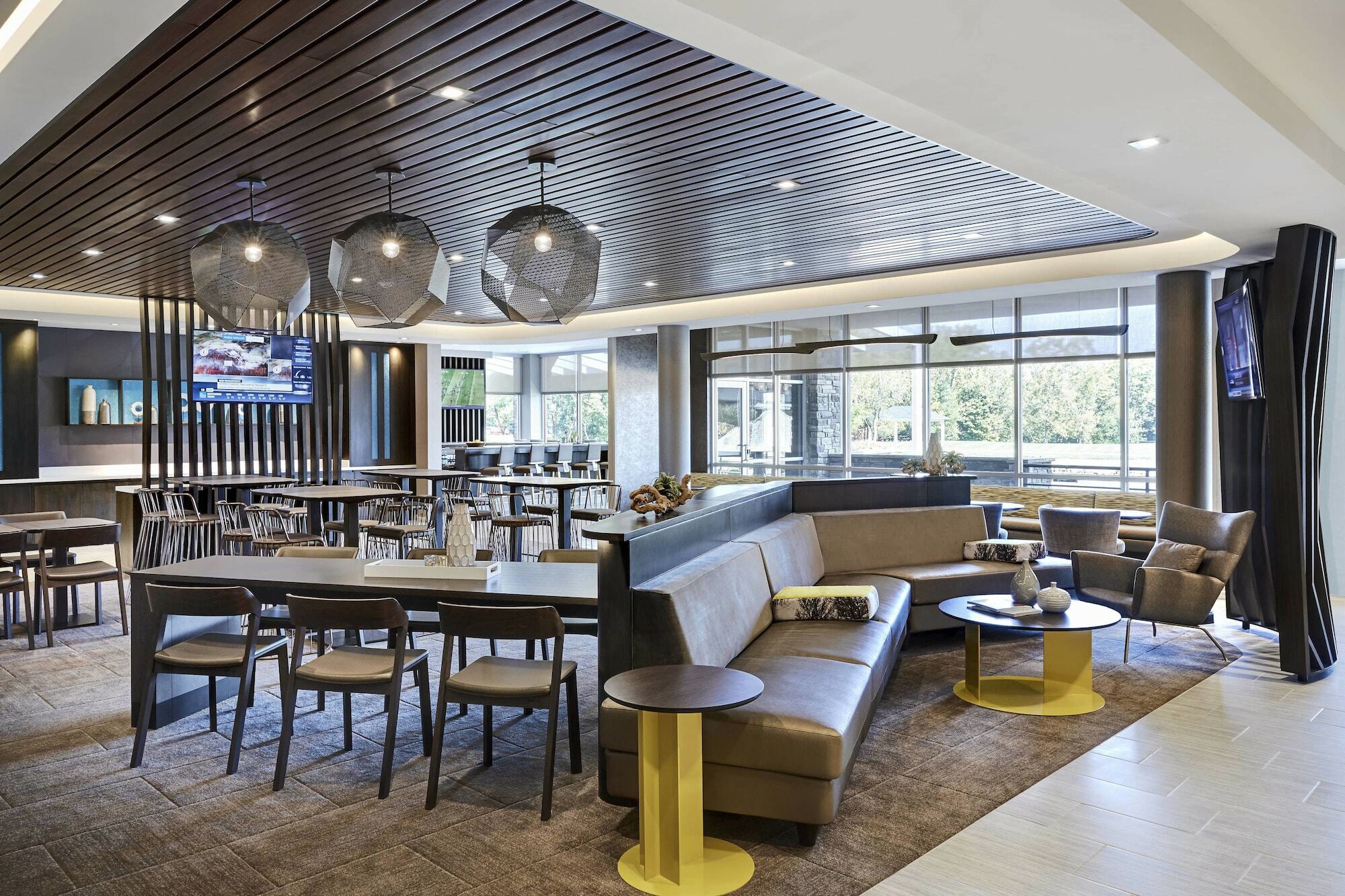 Springhill Suites By Marriott Milwaukee West/Wauwatosa Exterior foto